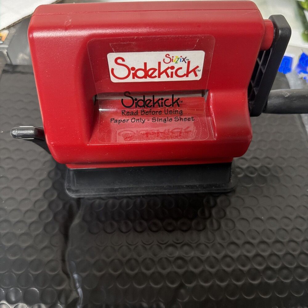 New Sizzix Sidekick Machine  Kit Red no box Does not include plates